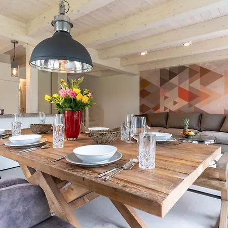 Lodge54 Holiday home *